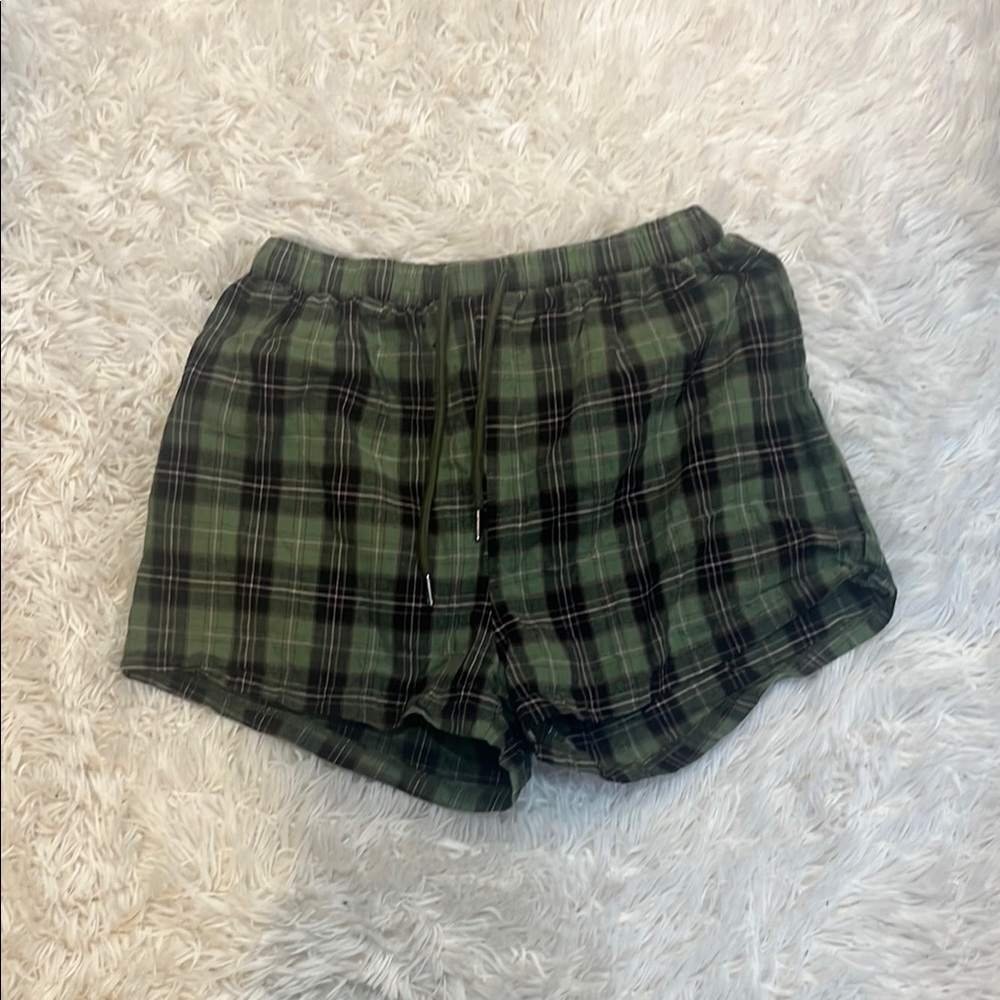 ROMWE Green and Black PJ Shorts with Elastic Waistband